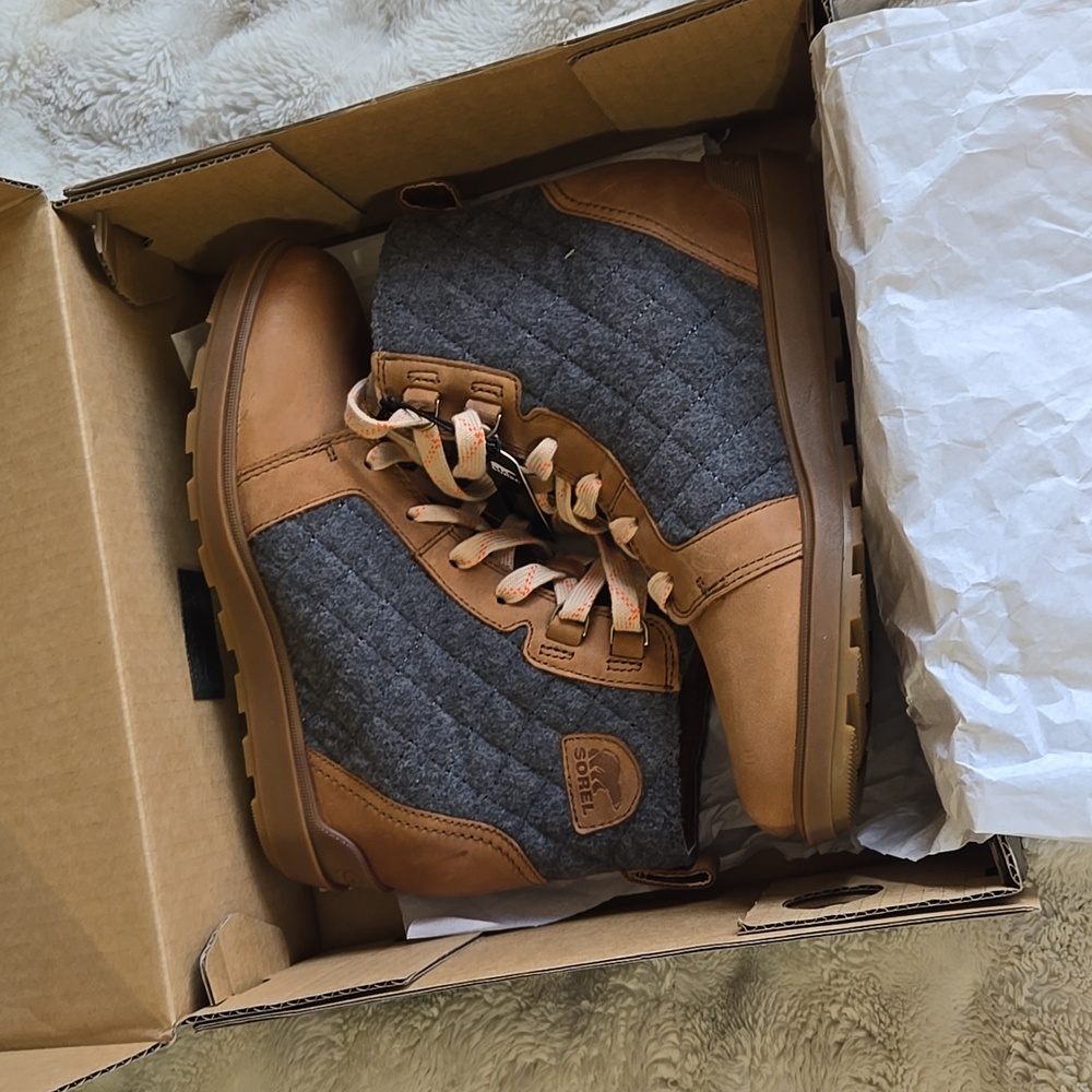 Sorel Quilted Lace-Up Boots in Tan and Gray